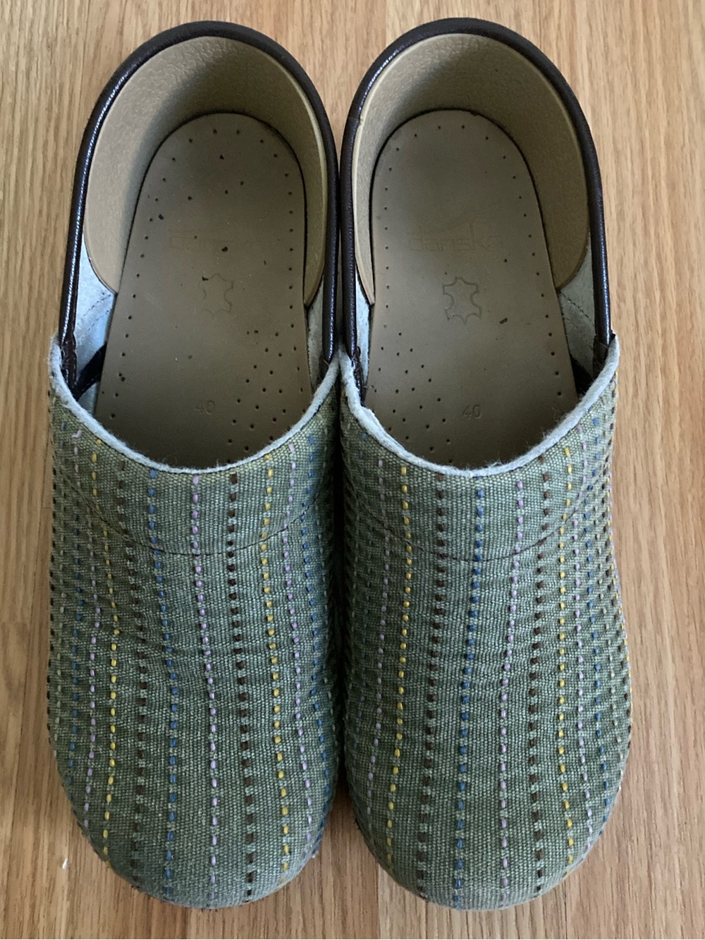 Dansko Vegan Jute Pro
Artisan Striped Canvas Clogs Size 40 - Picture 5 of 11